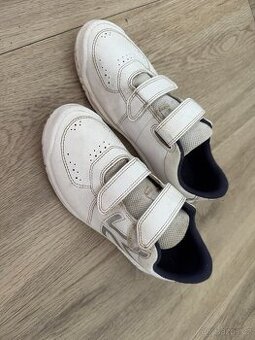 Dětské boty na tělocvik - vel. 35