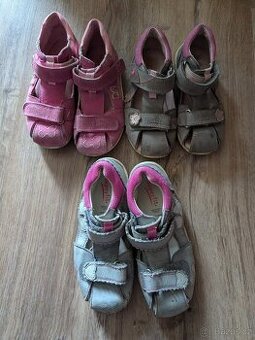 Sandálky Superfit vel.26 a 28