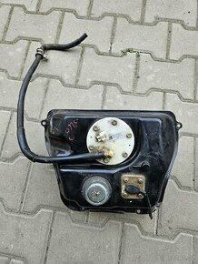 Sym Symphony Euro4 - nádrž