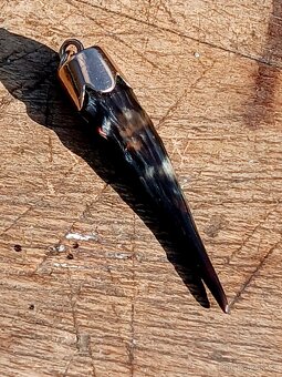 Zlatý přívěsek růžek 8k starožitný