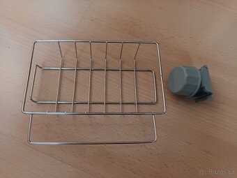 Držák do kuchyně nebo koupelny