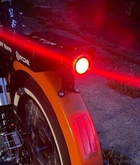 Babetta Custom zadní LED světlo