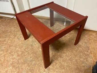 Konferenční stolek