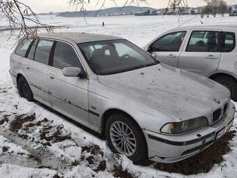 BMW E39 530D Touring 142 kW, r. 2002, manuál