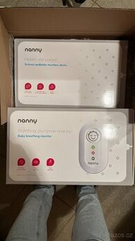 Monitor dechu Nanny se dvěma podložkami