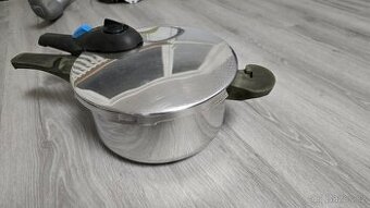 Prodám tlakový hrnec Tescoma