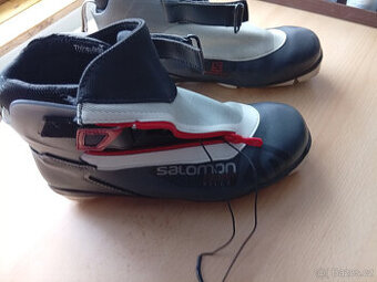 boty na běžky Salomon pilot 7, č. 11., EUR46,stélka 29,5cm