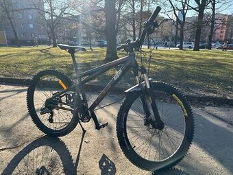 Horské kolo GT Chucker 2.0