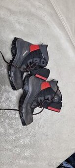 Zimní nepromokavé kotníkové boty Quecha s membránou Waterpro