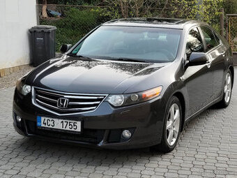 Honda Accord 2.2 i-DTEC 110 kW, 2009, sedan, grafit. metal.