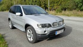 BMW 4.4 i