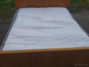 Manželská postel 180 cm + matrace + 2 rošty