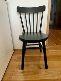 Jídelní židle-masiv,matná černá