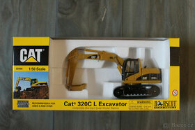 kovový model CAT 320C L Excavator 1:50