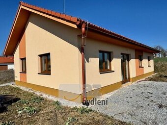 Novostavba nízkonákladového moderního RD na klíč, 2 Km od Or