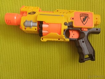 nerf pistole