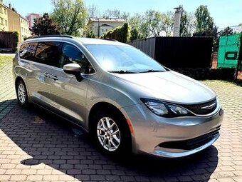 Pronájem auta CHRYSLER Pacifica 2020