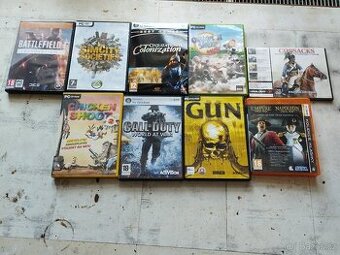 9 pocitacovych her na CD (call of duty, total war Napoleon..
