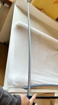 Ikea småstad přebalovací pult