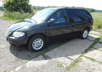 Chrysler Voyager 2,8 110 kW nafta