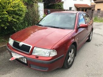 Skoda Octavia 1.6i