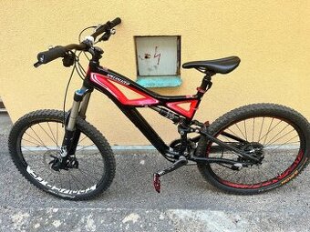 Celoodpružený Specialized Enduro Expert mtb
