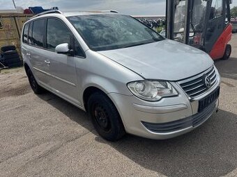 Vw touran 2009 2.0tdi DSG