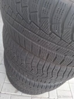 Pneu 205/60 r16