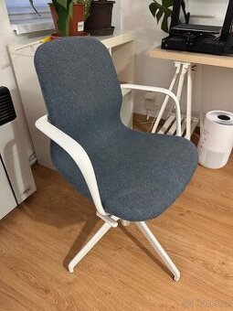 Otočná židle IKEA LÅNGFJÄLL - verze bez koleček