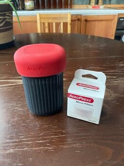 Kávovar AeroPress GO + balení filtrů 300ks - 1