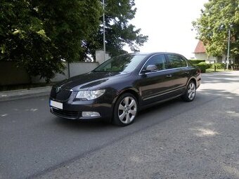Škoda Superb 3.6i V6, 4x4, DSG, ZÁVADA MOTORU