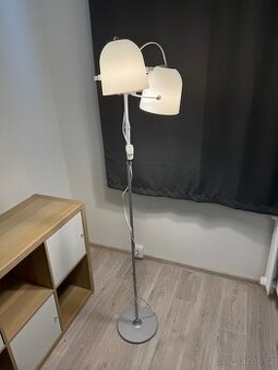 Stojací lampa IKEA