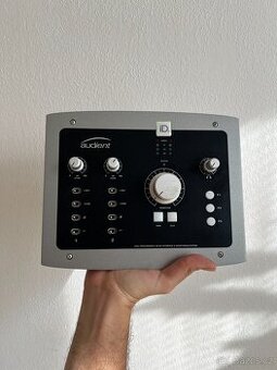 Audient iD22 USB Audio Interface - Velmi dobry stav