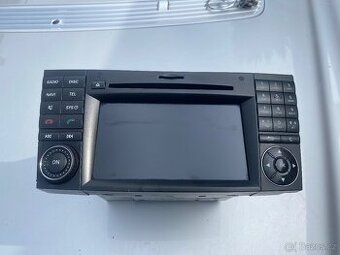 Mercedes w211 radio