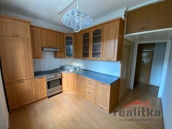 Prodej bytu 3+1 s balkonem, 61 m2, ul. Gen. Sochora, Ostrava