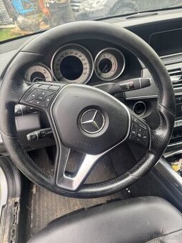 volant Mercedes w212 s airbagem
