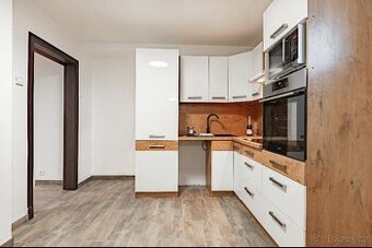 Byt 2+1 64m²