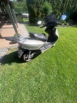 MBK Skyliner 125 (Yamaha Majesty)