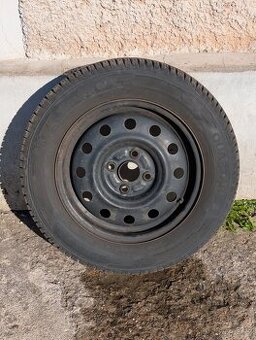 Celoroční pneumatiky s disky. 165/70 R14. Jeté 3mesíce