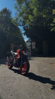 KTM duke 390