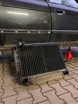 Chladiče bmw e34 525tds