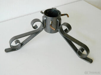 Stojan na vánoční stromek