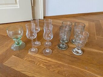 mix hrníčku a skleniček