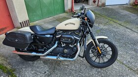 Harley-Davidson Sportster Iron 883