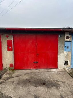 Garáž Havířov, Prostřední Suchá