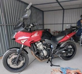 Hlavní stojan Honda CBF 600 r.v.08-