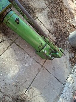 Prodám ohýbačku trubek Jesan - 1