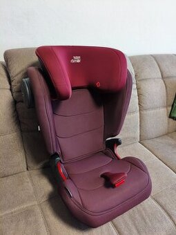Autosedačka Britax Römer 15-36kg isofix.