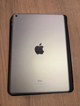 iPad (9th Generation) Wifi stříbrný