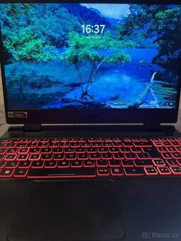 Acer Nitro 5 (2022) | i7-12700H | RTX 3070 Ti | QHD 165Hz |